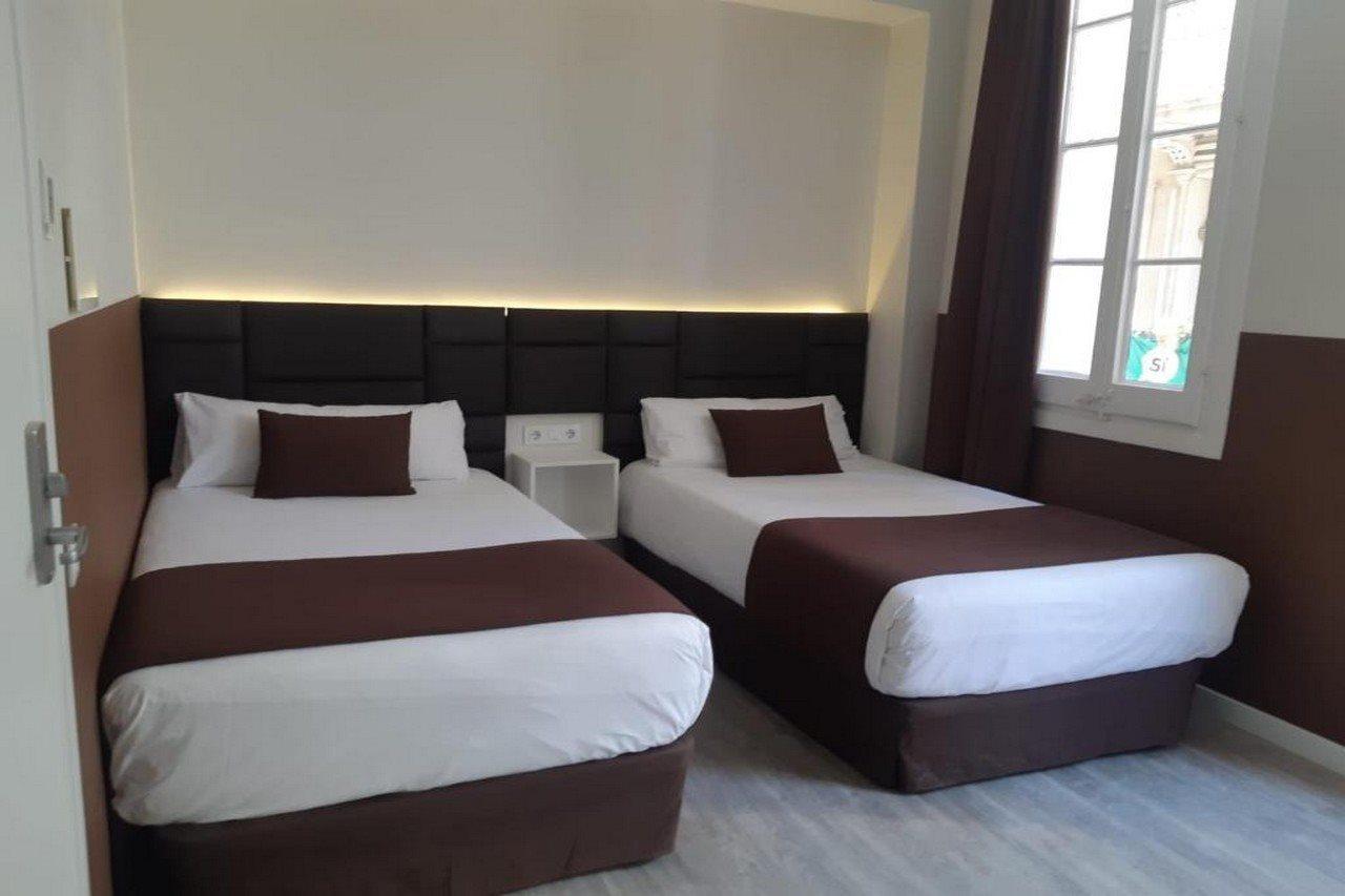 Guest house Bcn Urbaness Bonavista 2*
