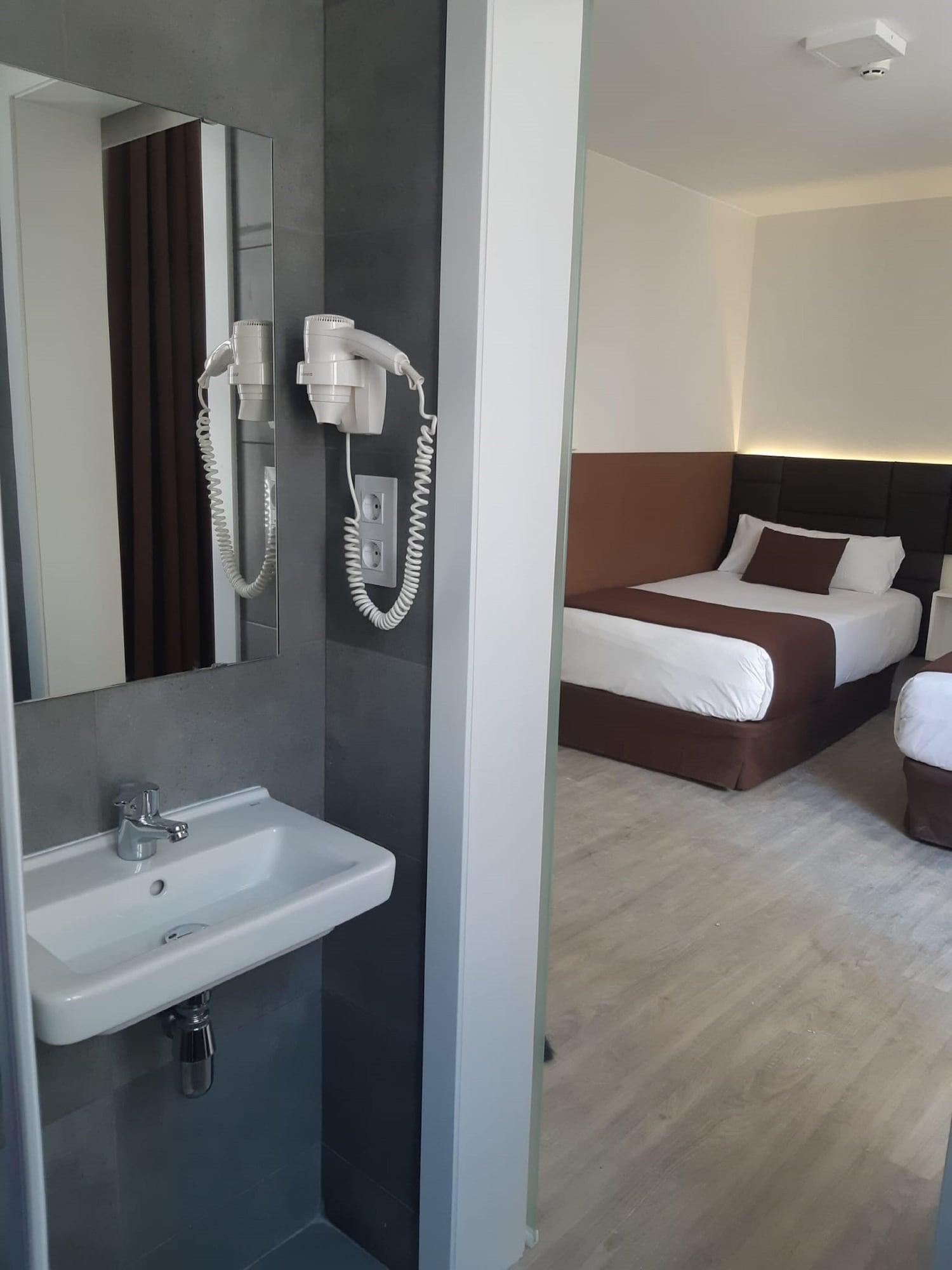 Bcn Urbaness Bonavista Guest house 2*