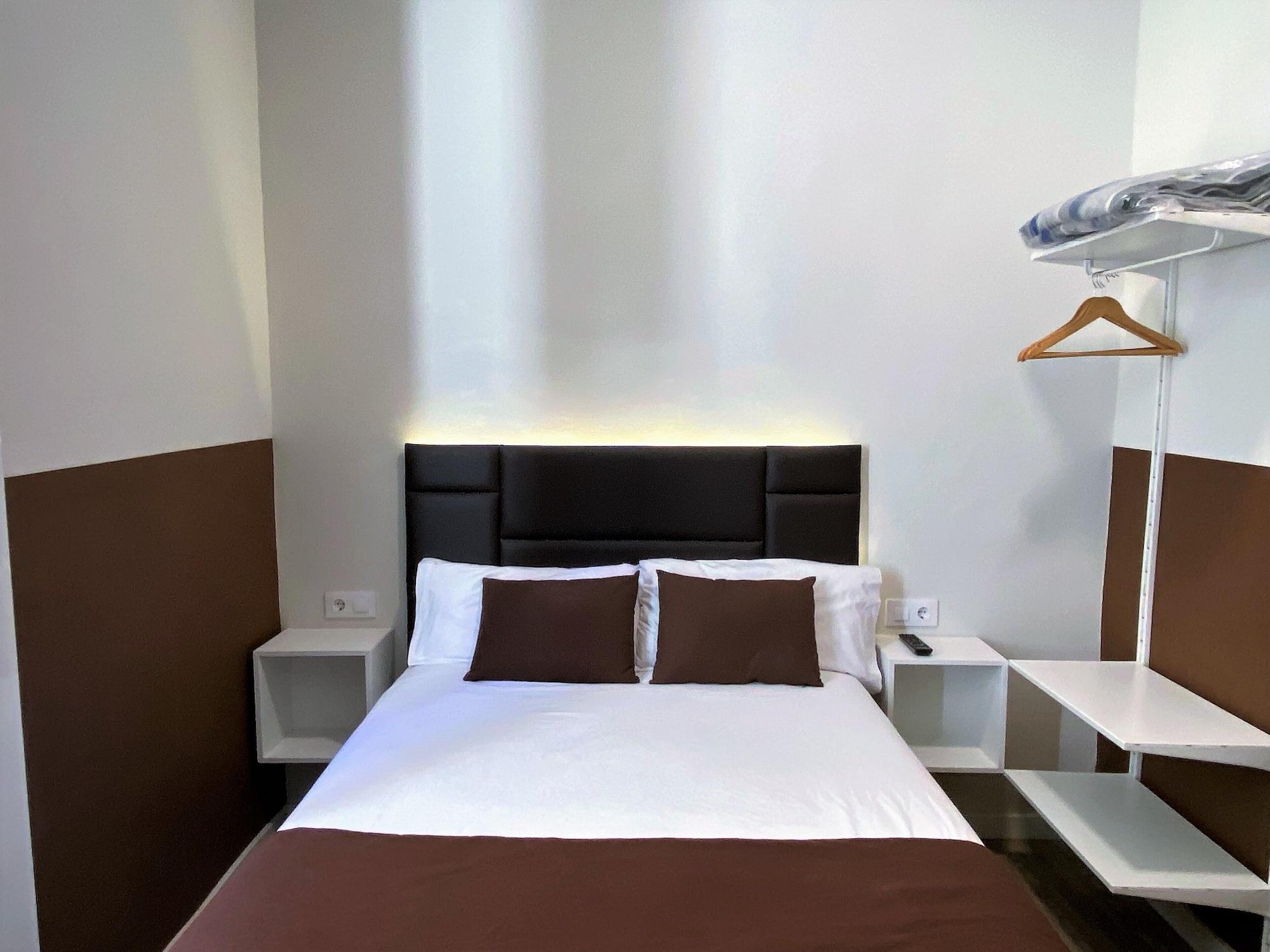 Bcn Urbaness Bonavista Guest house 2*